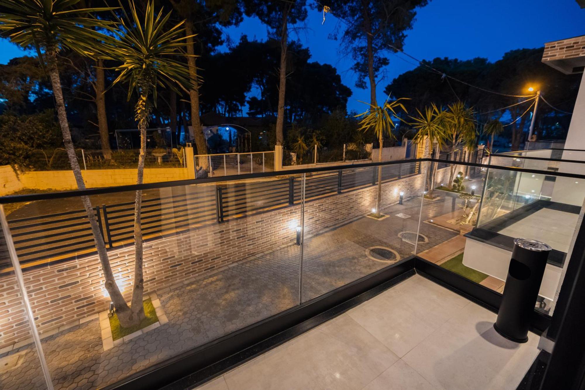 Hotel Beke Vlore Exterior photo
