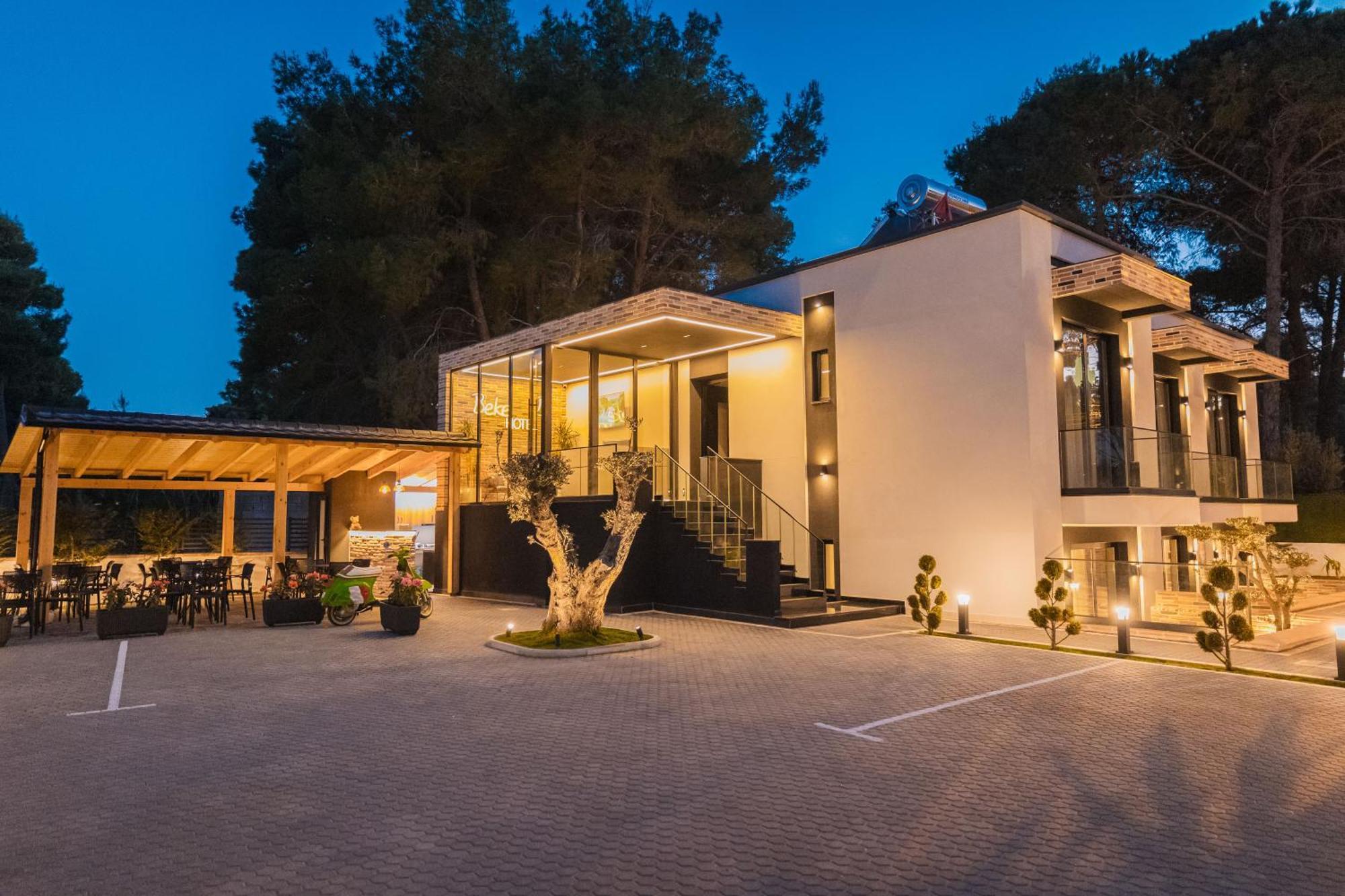 Hotel Beke Vlore Exterior photo