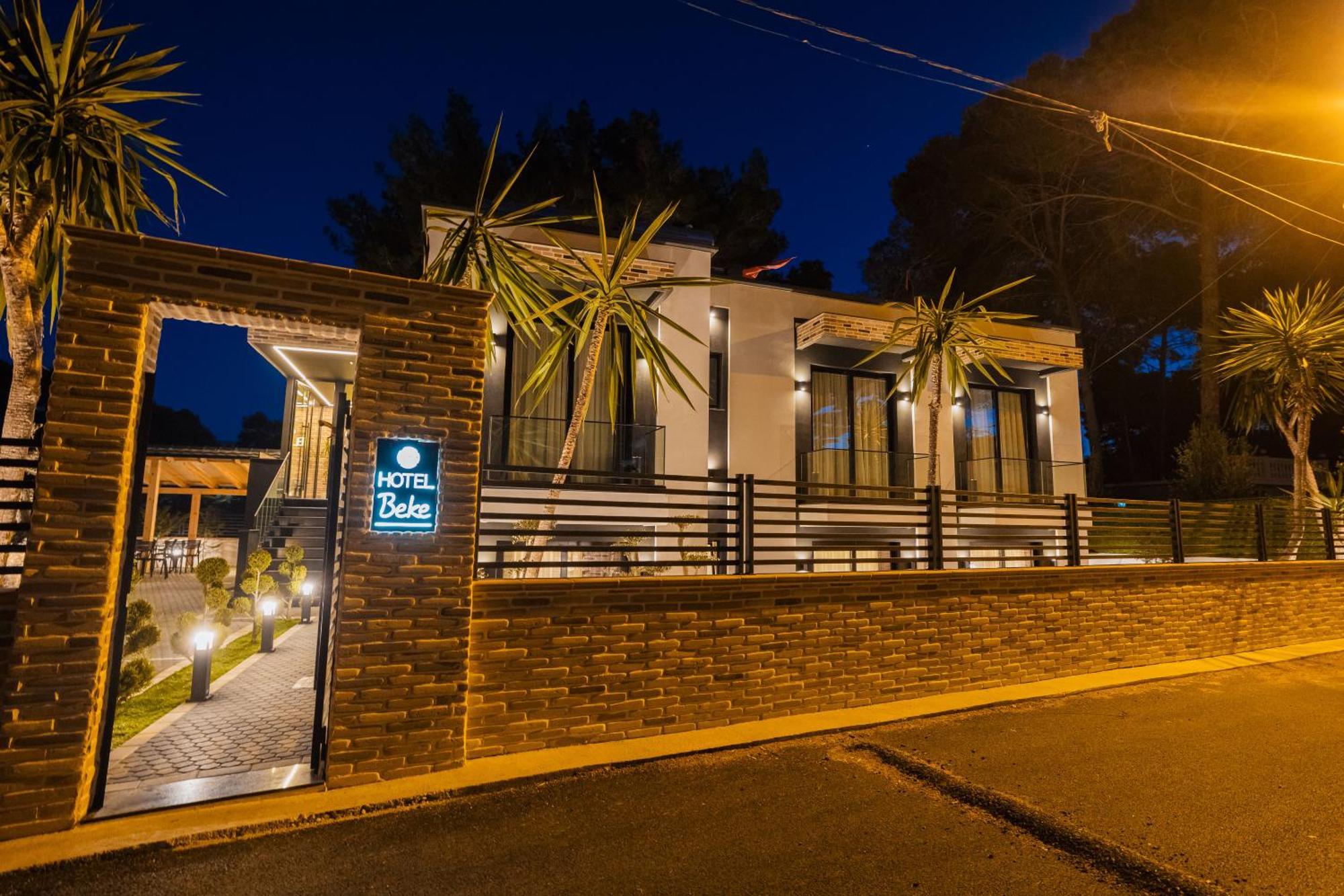 Hotel Beke Vlore Exterior photo