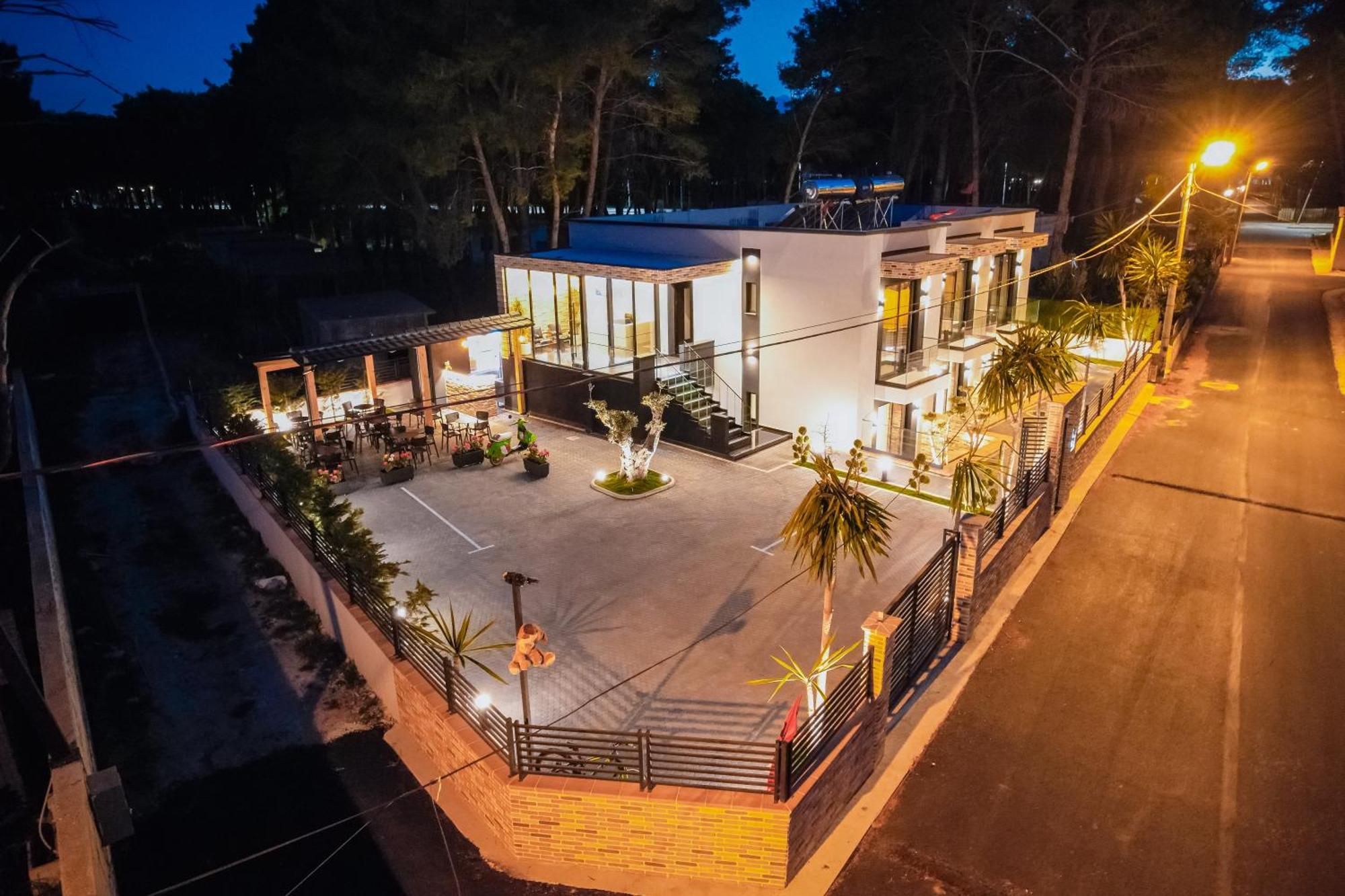 Hotel Beke Vlore Exterior photo